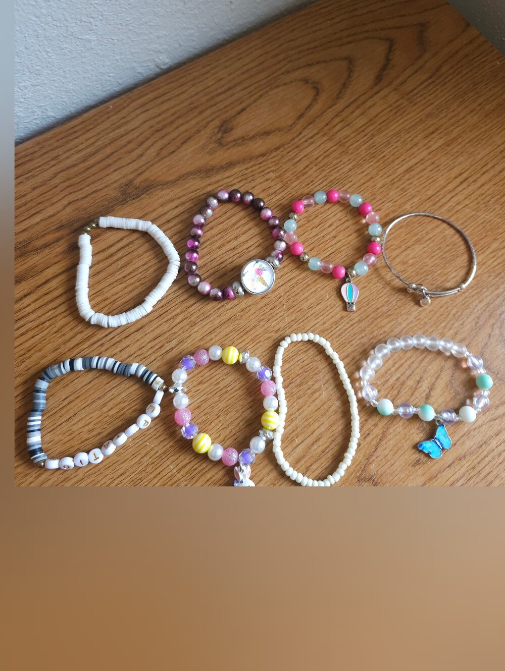 4/$10 Lot Girls Bracelets 8 Beaded